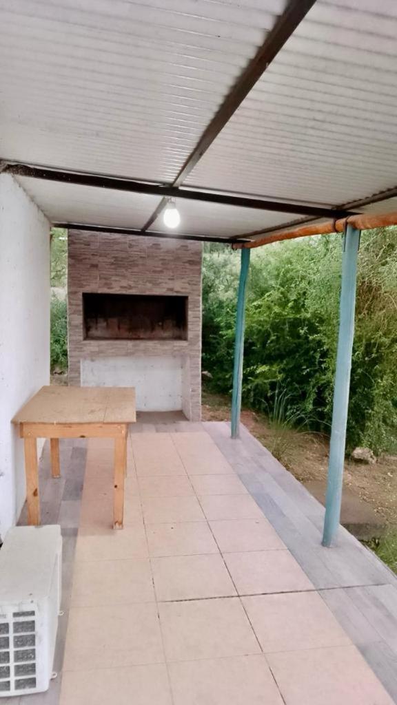 El Rincon De Jose Luis - Cabanas Y Restaurante Tanti Esterno foto
